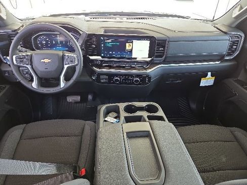New 2026 Chevrolet Silverado 1500 LT AWD/4WD image 32
