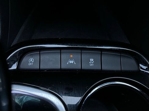 Used 2025 Buick Encore GX Preferred image 23