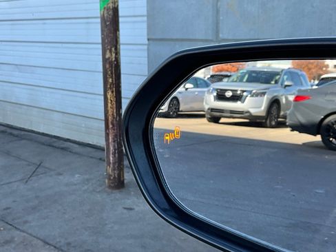 Used 2025 Toyota Camry LE image 18