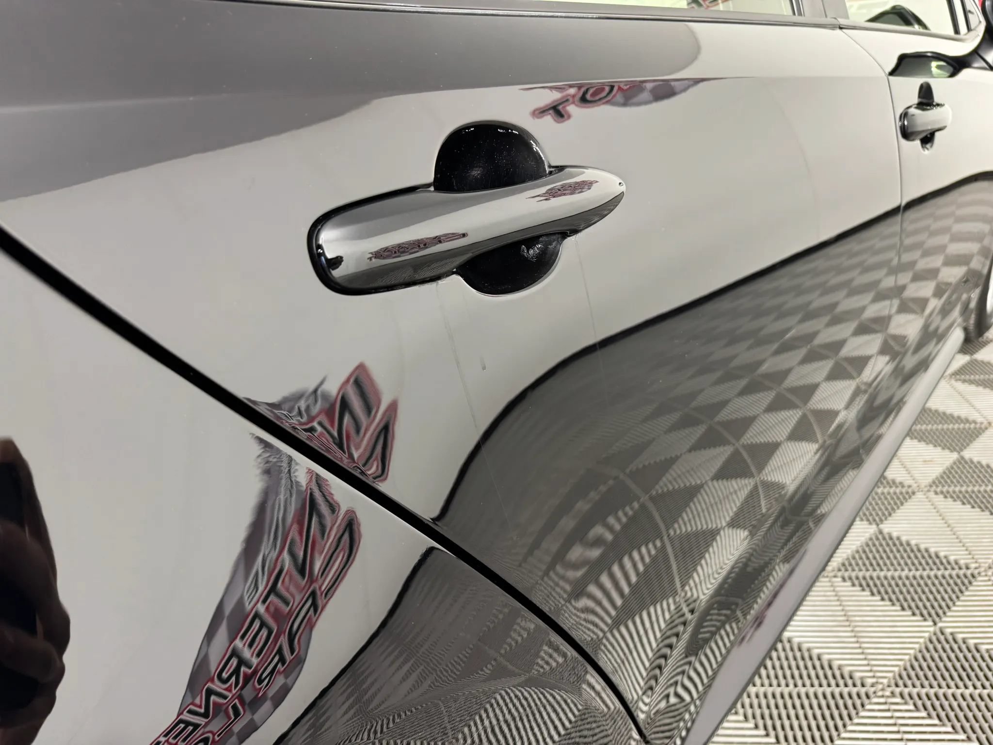 Used 2024 Toyota Corolla XLE FWD image 30