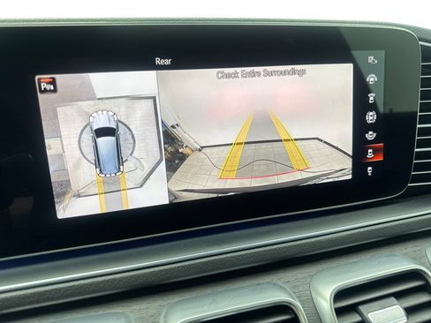 Used 2023 Mercedes-Benz GLS 580 4MATIC image 67