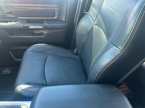 Used 2017 RAM 1500 Laramie w/ Convenience Group image 27