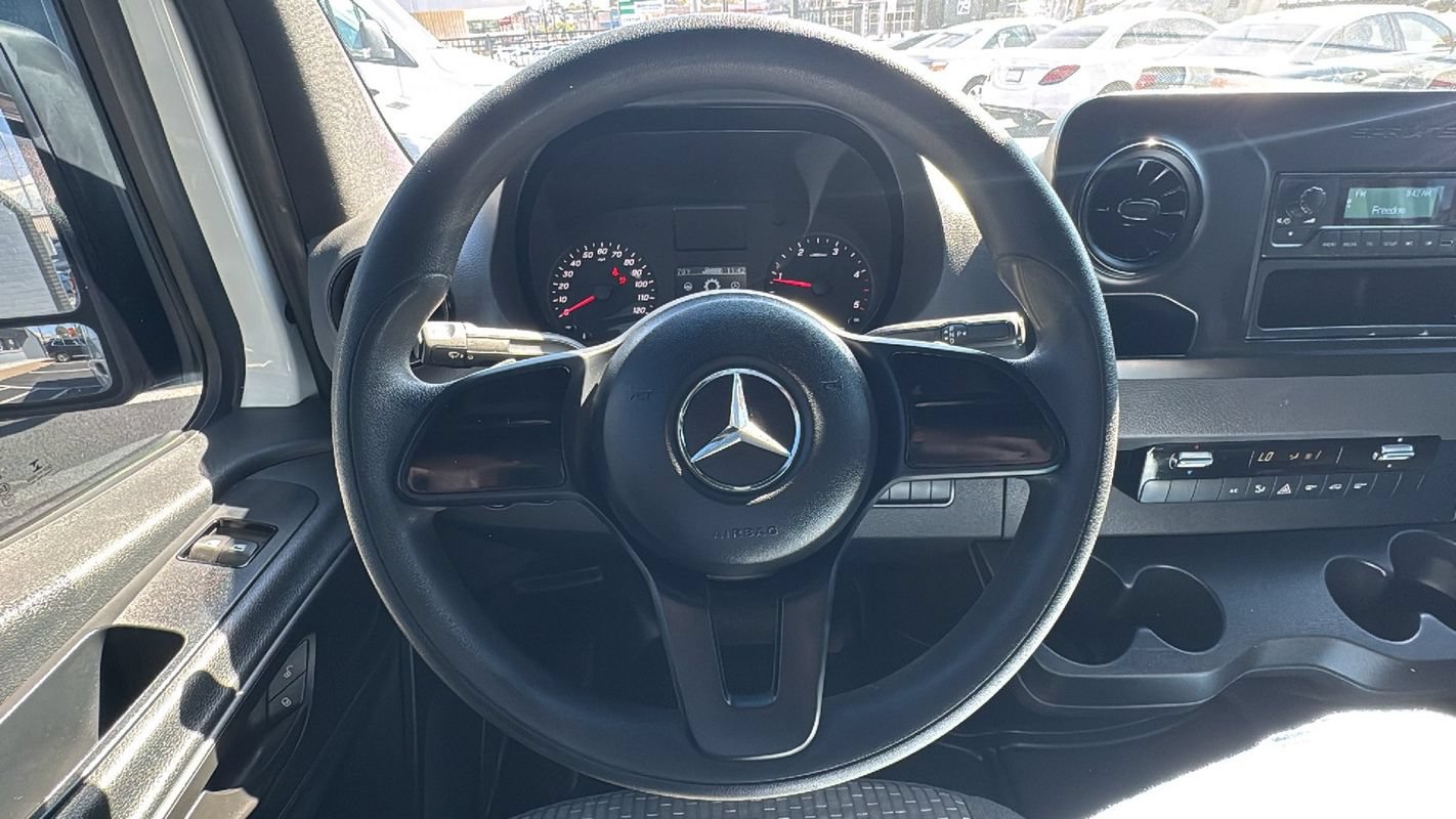 Used 2019 Mercedes-Benz Sprinter 144 image 20