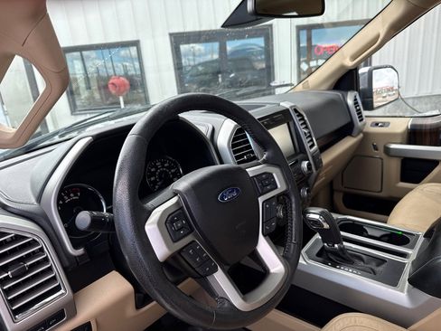 Used 2015 Ford F150 Lariat w/ Equipment Group 502A Luxury image 20