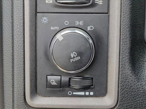 Used 2016 RAM 1500 Express w/ Power & Remote Entry Group RWD image 8