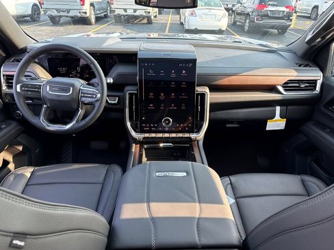 New 2026 GMC Yukon Denali w/ Sun & Power Step Package AWD/4WD image 28