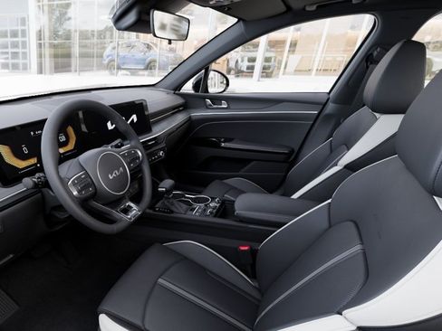 New 2026 Kia K5 GT-Line w/ GT-Line Premium Package AWD/4WD image 17