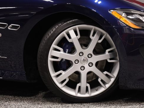 Used 2014 Maserati GranTurismo Sport RWD image 4