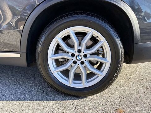 Certified 2023 BMW X5 xDrive40i w/ Premium Package image 10