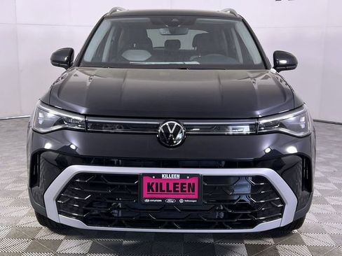 New 2025 Volkswagen Taos SEL image 2