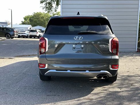 Used 2021 Hyundai Palisade Calligraphy image 5