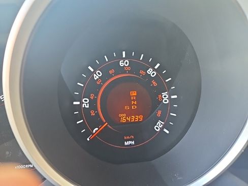 Used 2011 Toyota 4Runner Limited image 17