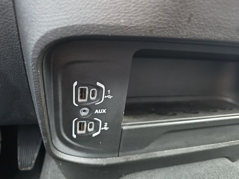 Used 2024 RAM 2500 Laramie w/ Safety Group AWD/4WD image 31