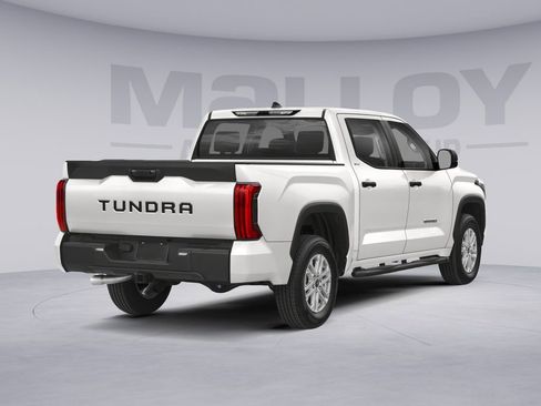 Used 2023 Toyota Tundra SR5 w/ SR5 Premium Package image 3