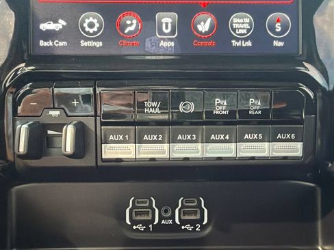 Used 2021 RAM 2500 Laramie w/ Safety Group B AWD/4WD image 41
