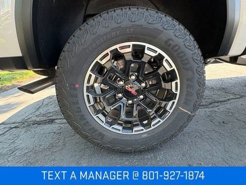 New 2026 GMC Canyon AT4 w/ Technology Plus Package AWD/4WD image 10