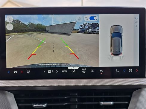 New 2025 Ford Explorer Active w/ Active Comfort Package image 24