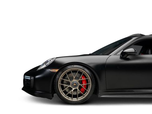 Used 2019 Porsche 911 Turbo AWD/4WD image 18