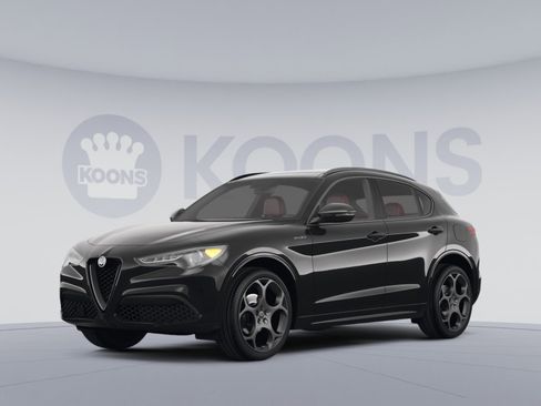 Used 2023 Alfa Romeo Stelvio Ti image 1