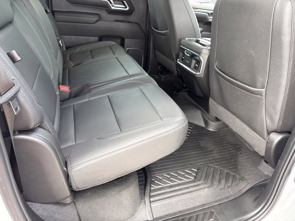 Used 2024 Chevrolet Silverado 1500 LTZ AWD/4WD image 25