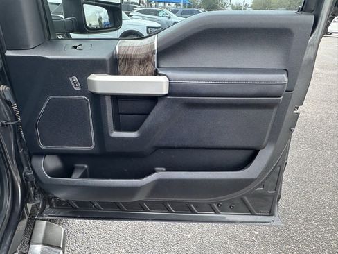 Used 2019 Ford F250 Lariat w/ Lariat Value Package image 22