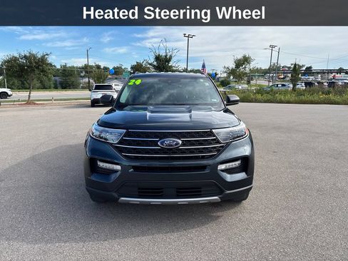 Used 2024 Ford Explorer XLT w/ Equipment Group 202A AWD/4WD image 10
