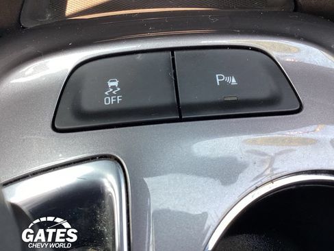 Used 2024 Chevrolet Malibu LT FWD image 27