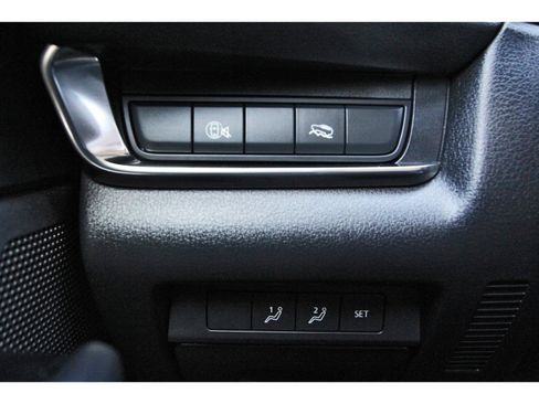 Used 2024 MAZDA CX-30 AWD 2.5 S w/ Preferred Package image 18