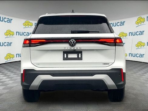 New 2026 Volkswagen Tiguan SE AWD/4WD image 6
