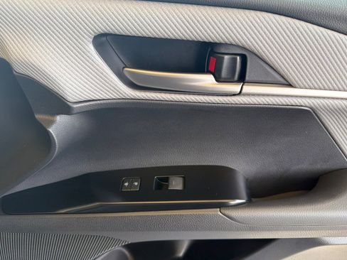 Certified 2025 Toyota Camry SE image 21