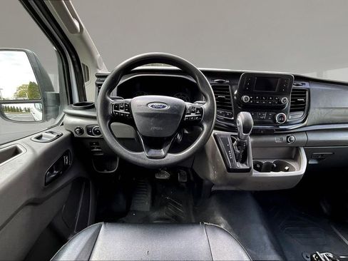 Used 2023 Ford Transit 250 148 High Roof AWD image 9