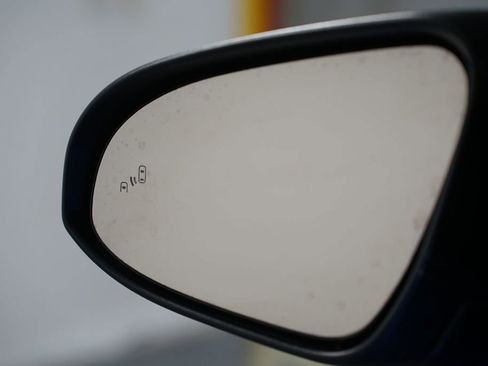 Certified 2021 Toyota C-HR XLE FWD image 23