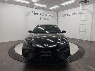 Used 2025 Toyota Camry SE video 2