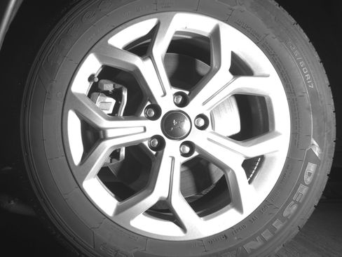 Used 2025 Jeep Compass Latitude image 12