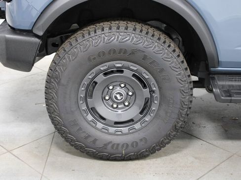 New 2025 Ford Bronco Outer Banks w/ Sasquatch Package image 15