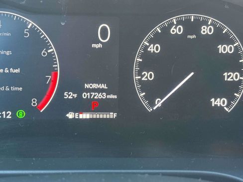 Used 2024 Honda HR-V LX image 20