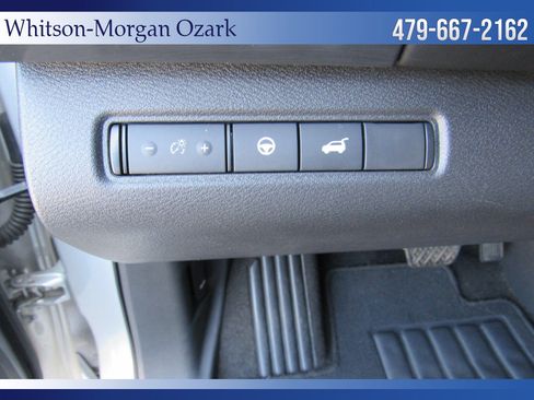 Used 2023 Nissan Pathfinder SL image 31