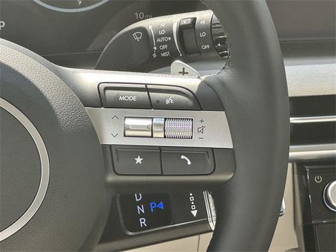 New 2025 Hyundai Tucson Limited image 25