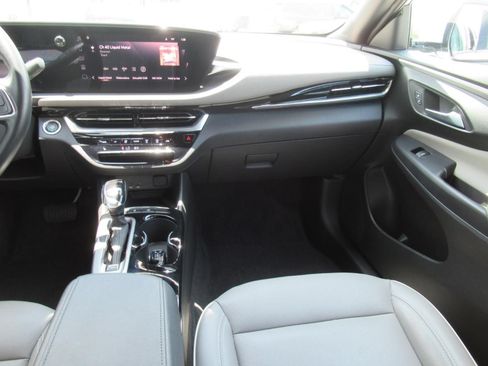 Used 2024 Buick Envista Avenir FWD image 14