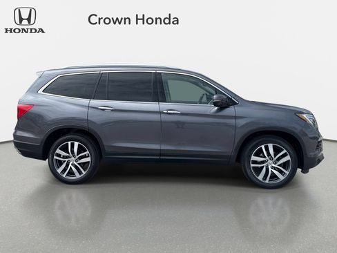 Used 2018 Honda Pilot Elite image 6
