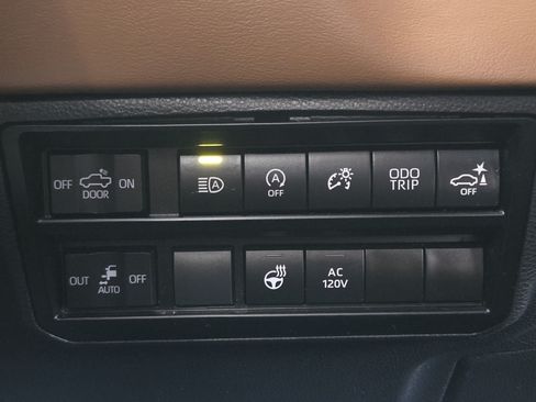 Used 2023 Toyota Tundra 1794 Edition w/ Advanced Package AWD/4WD image 17