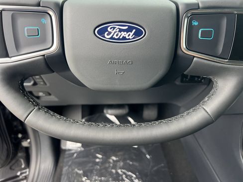 New 2027 Ford Expedition Max Active RWD image 9