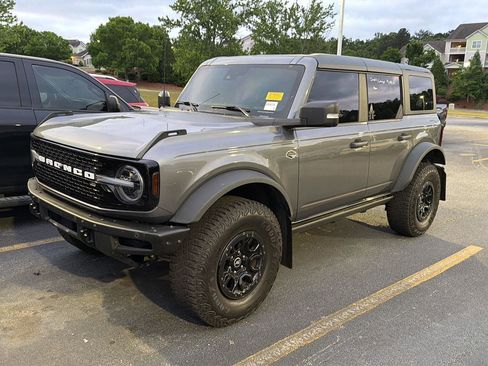 Used 2022 Ford Bronco Wildtrak AWD/4WD image 2