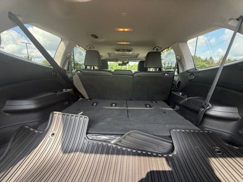 Used 2018 Honda Pilot Touring image 6
