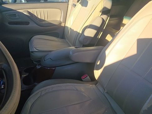 Used 2007 Toyota Sequoia Limited image 20