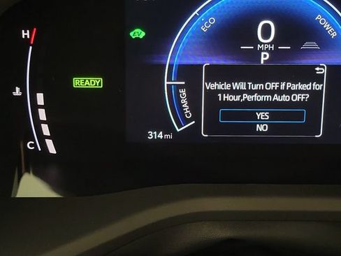 Used 2026 Toyota Camry SE FWD image 2
