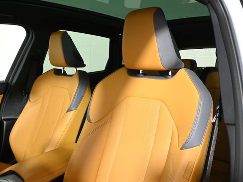 Certified 2025 BMW X3 M50 w/ Premium Package image 16