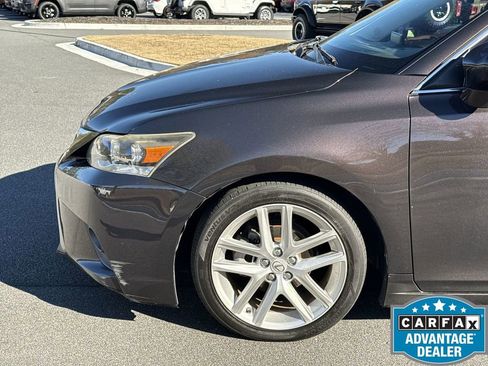 Used 2015 Lexus CT 200h image 11