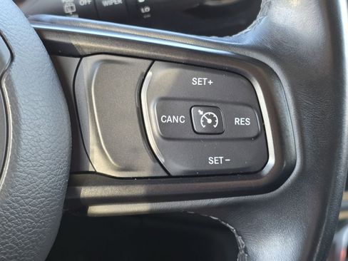 Used 2020 Jeep Wrangler Unlimited Sport image 28