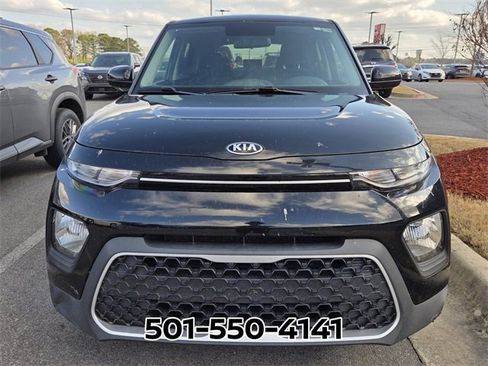Used 2020 Kia Soul LX image 2